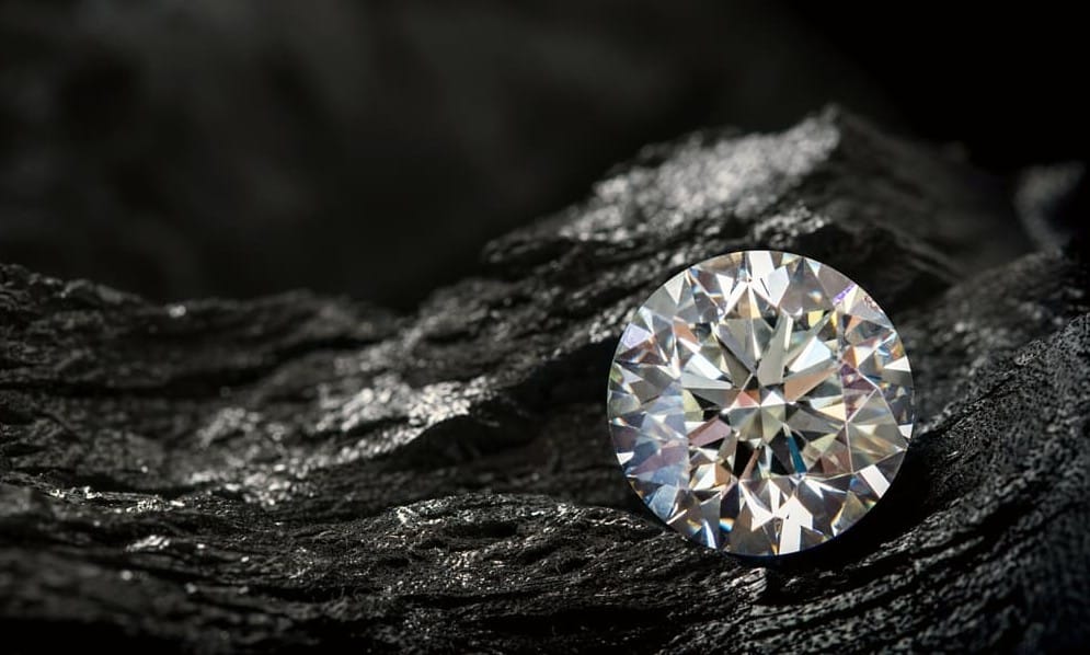 3 smart ways to sell vintage diamonds for cash